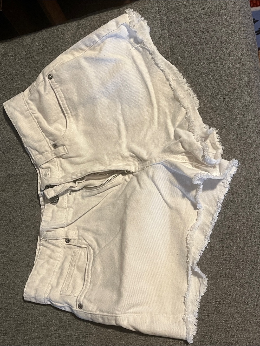Women's White Frayed Hem Denim Shorts